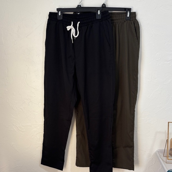 SHEIN Men's Black and Green Joggers - Picture 1 of 6
